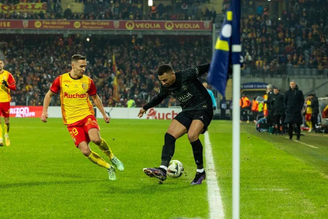 关于巴黎圣日耳曼需要在下场比赛中展现出更好的表现的信息 关于巴黎圣日耳曼需要在下场比赛中展现出更好的表现的信息