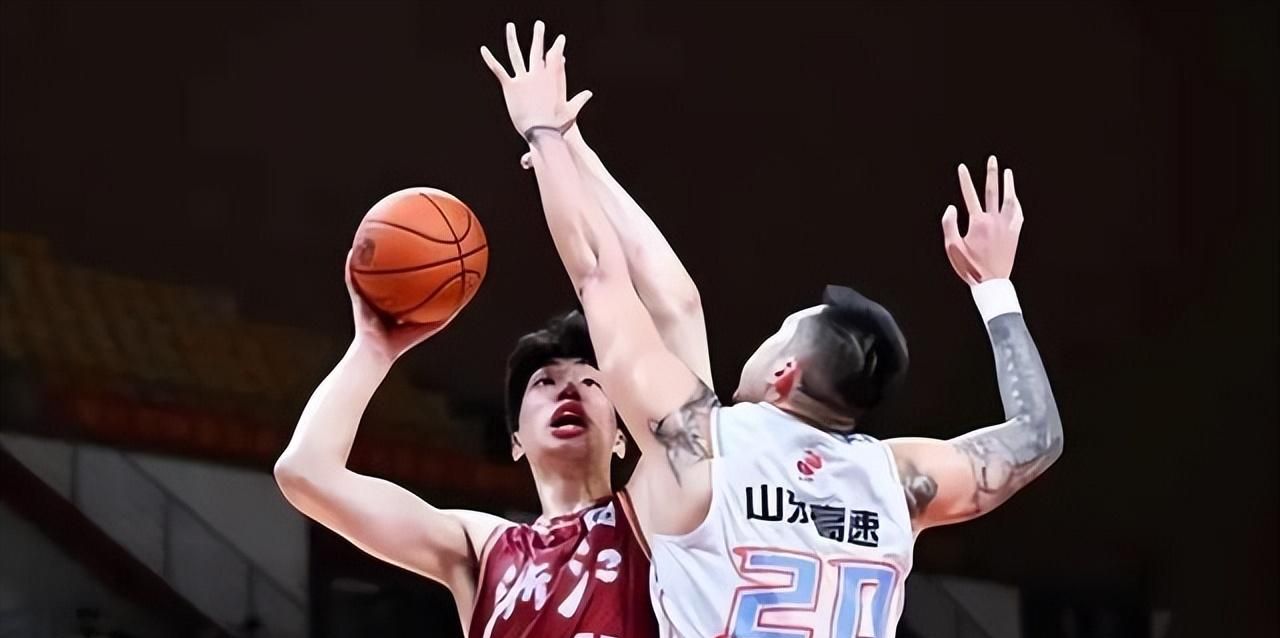 主帅战术妙用,球队实现四连胜 主帅战术妙用,球队实现四连胜